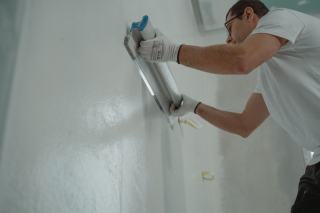 Isolation mur humide, traiter l'eau avant de poser l'isolant
