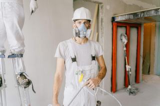 Rénovation énergétique d'une maison : travaux et aides 2026